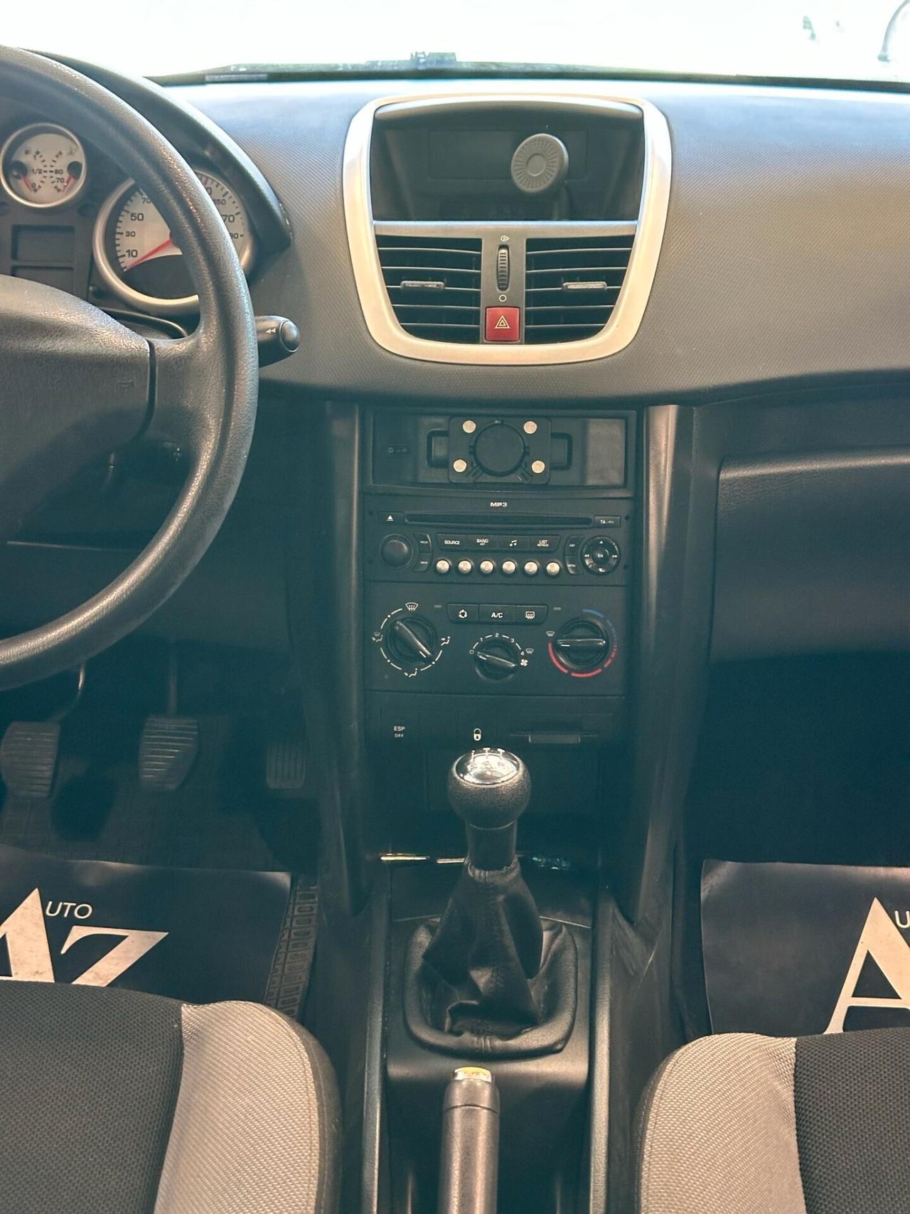 Peugeot 207 1.6 HDi 90CV FAP SW XS Ciel