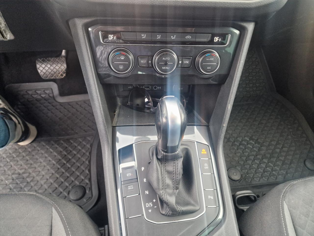 Volkswagen Tiguan 2.0 TDI SCR DSG R LINE