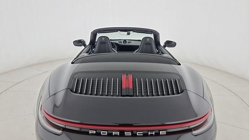 Porsche 911 Carrera 4S Cabriolet