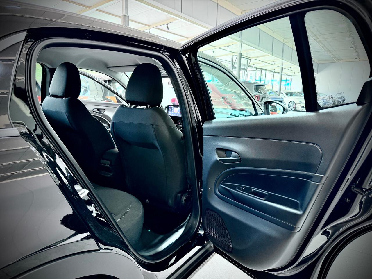 Fiat 600 1.2 110cv Hybrid DCT Icon