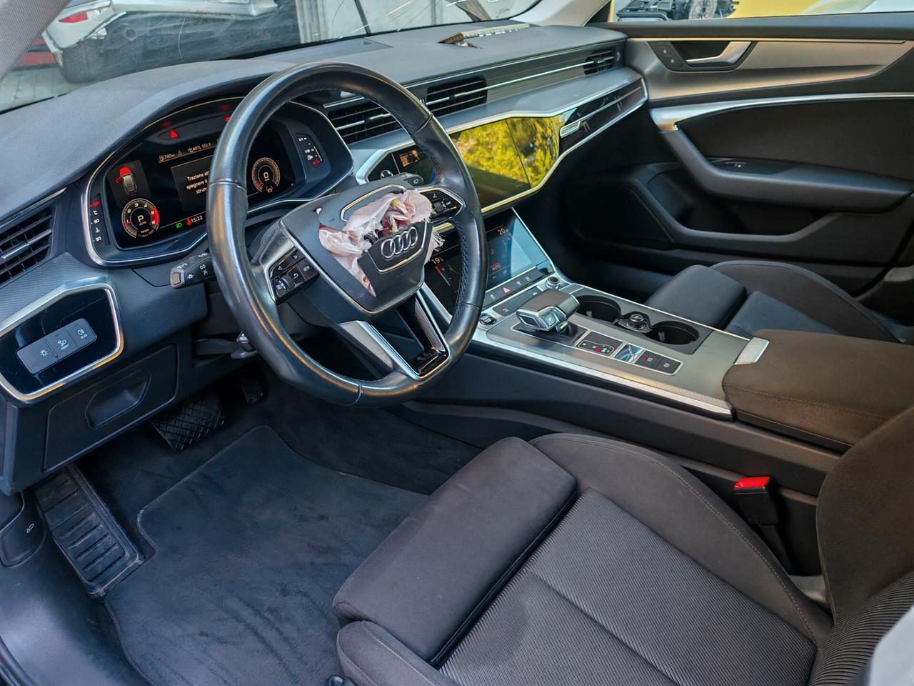 Audi A6 Avant 40 2.0 TDI Mild Hybrid Incidentata