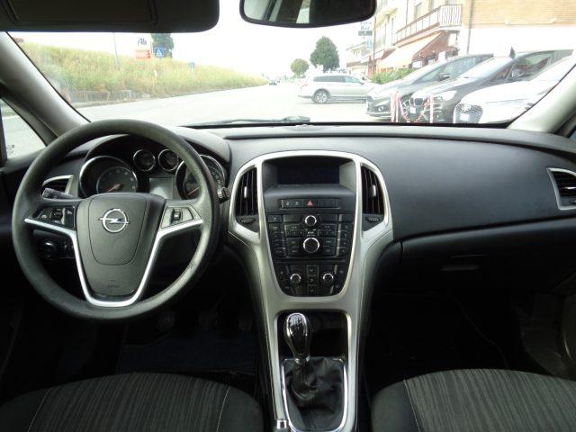 OPEL Astra 1.4 Turbo 140CV Sports Tourer GPL Tech Cosmo