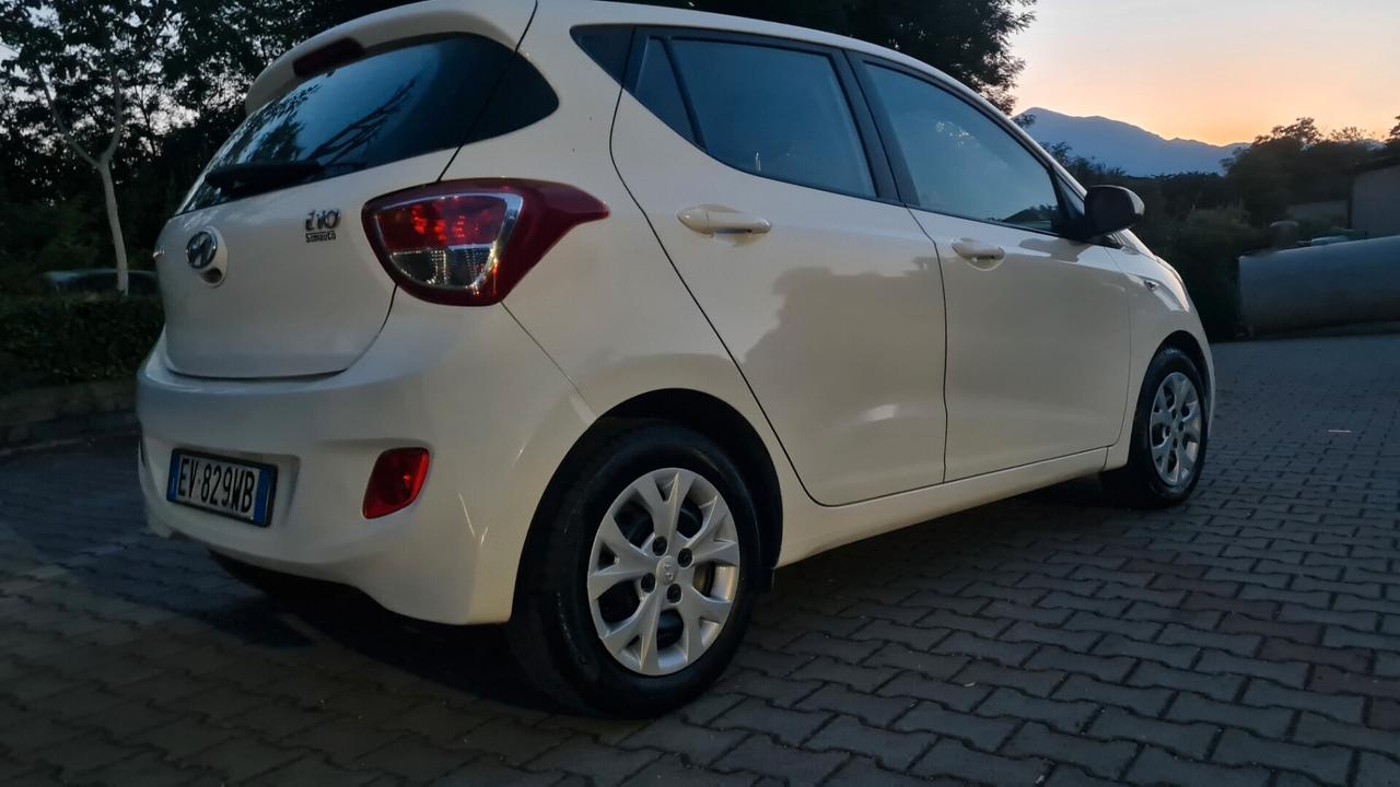 Hyundai i10 1.0(UNICOPROPRIETARIO)MPI Comfort