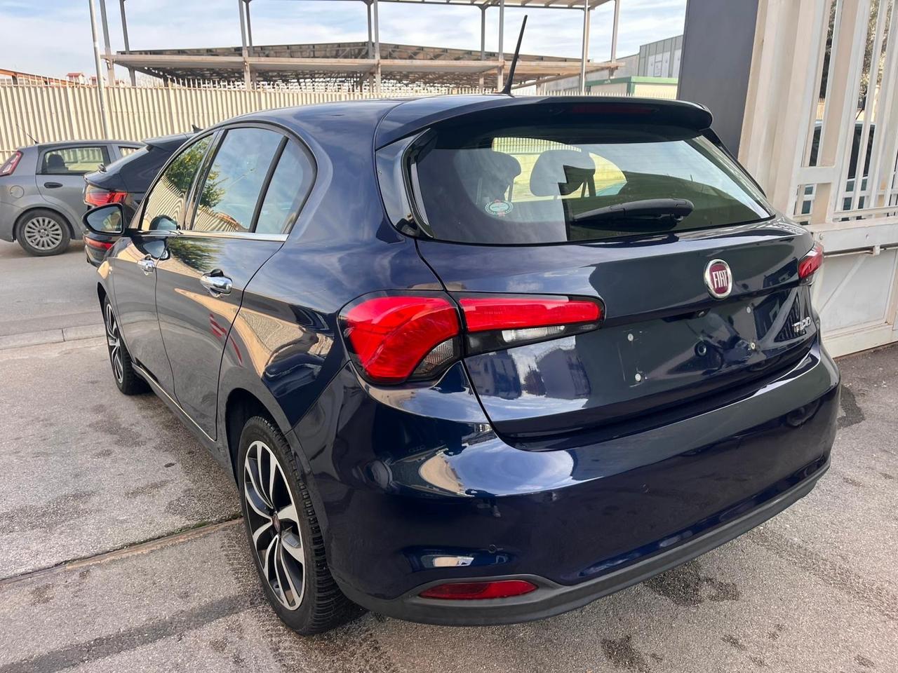 Fiat Tipo 1.6 Mjt S&S 5 porte Lounge