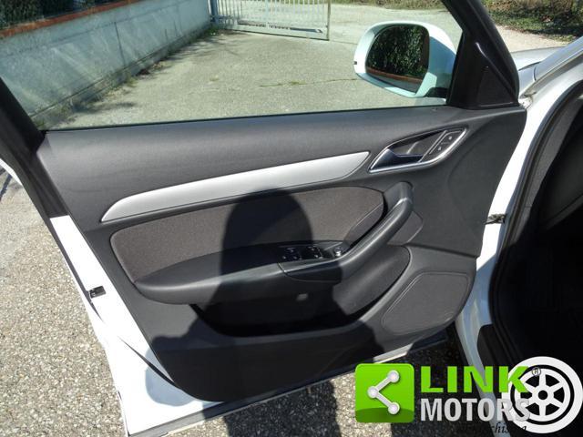 AUDI Q3 2.0 TDI 120 CV Business pacchetto SPORT *UNIPRO*