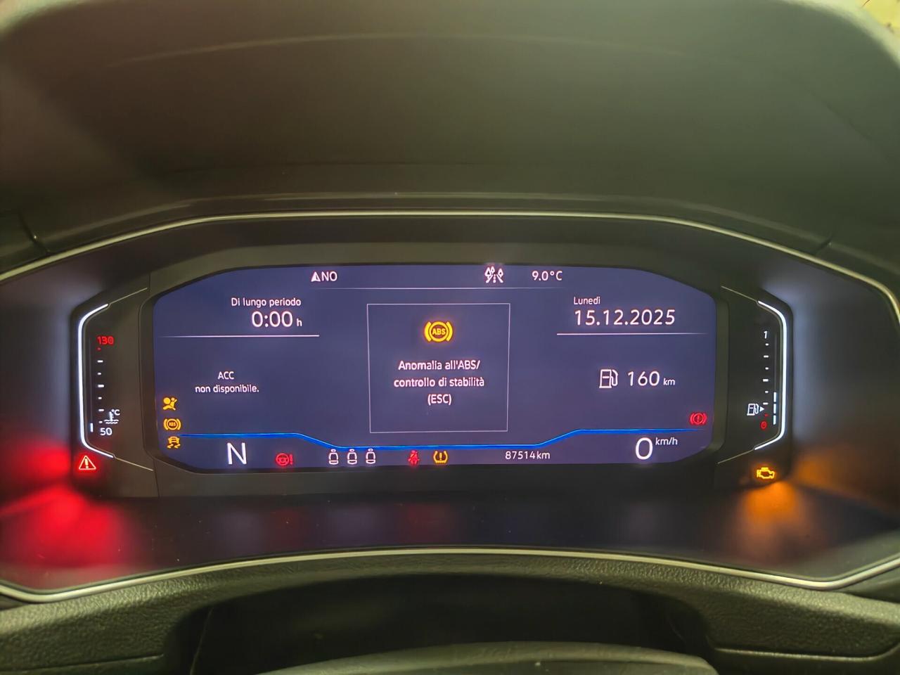 Volkswagen T-Roc 2.0 TDI 4MOTION incidentata