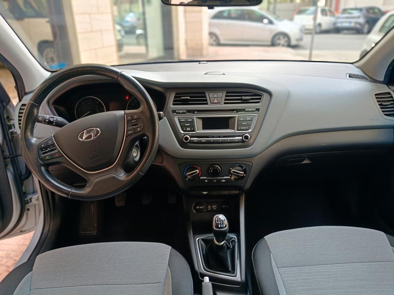 HYUNDAI I20 1.1 Diesel 75CV-NEOPATENTATI-Euro7790