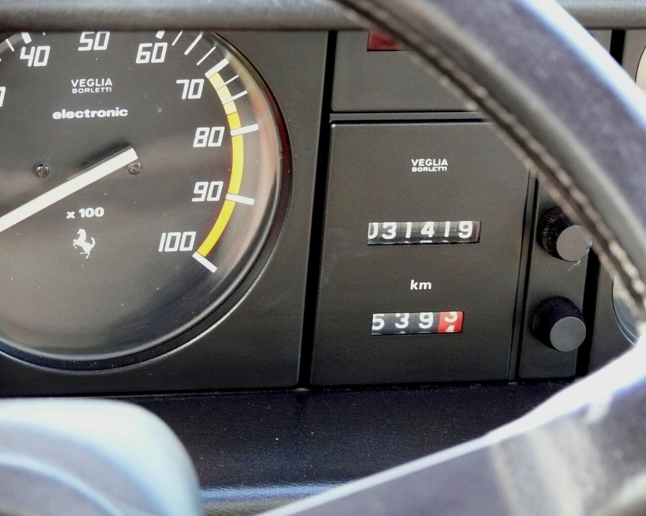 Ferrari Mondial 3.0 - TARGA ORO ASI (M0635)