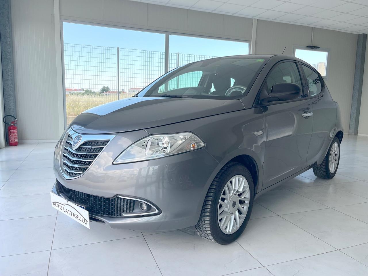 Lancia Ypsilon 1.2 69 CV 5 porte Platinum FULL