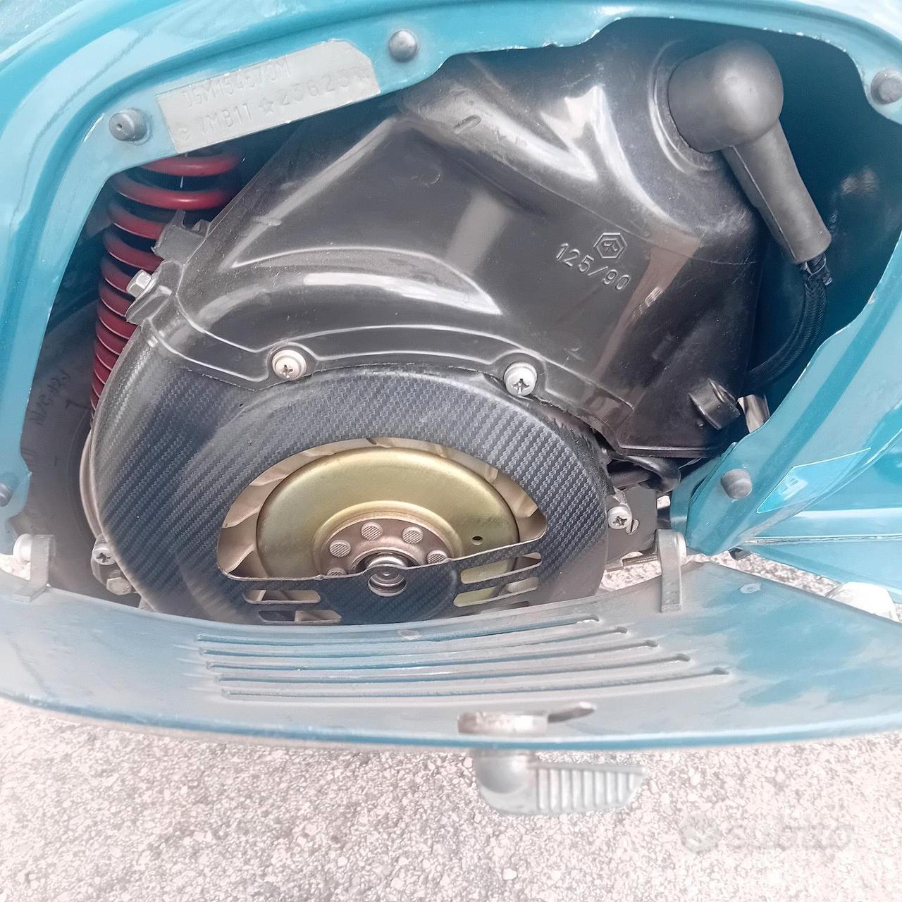 Vespa ET3 modello jeans