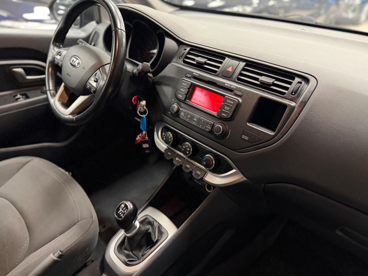 Kia Rio 1.1 CRDi 5p. Cool