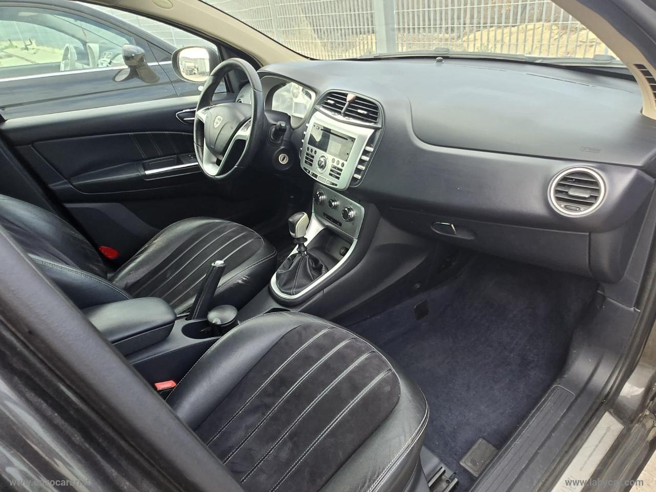 LANCIA Delta 1.6 MJT Platino