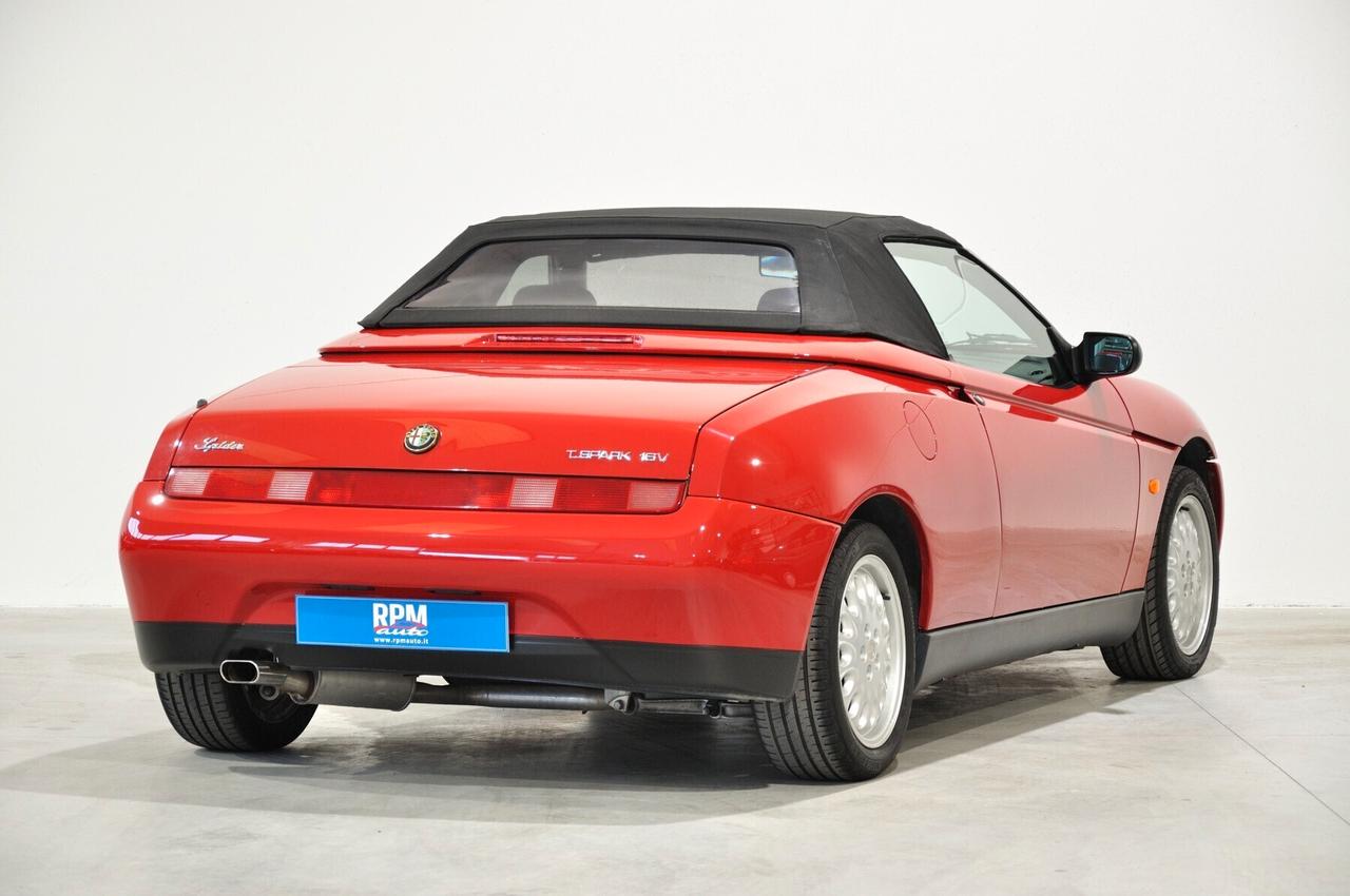 Alfa Romeo Spider 2.0i 16V Twin Spark cat