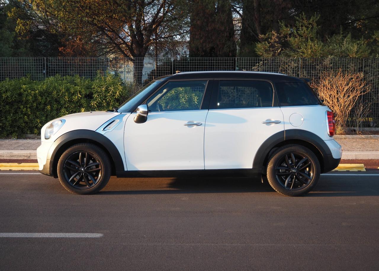Mini Cooper D Countryman •Tetto Panoramico•
