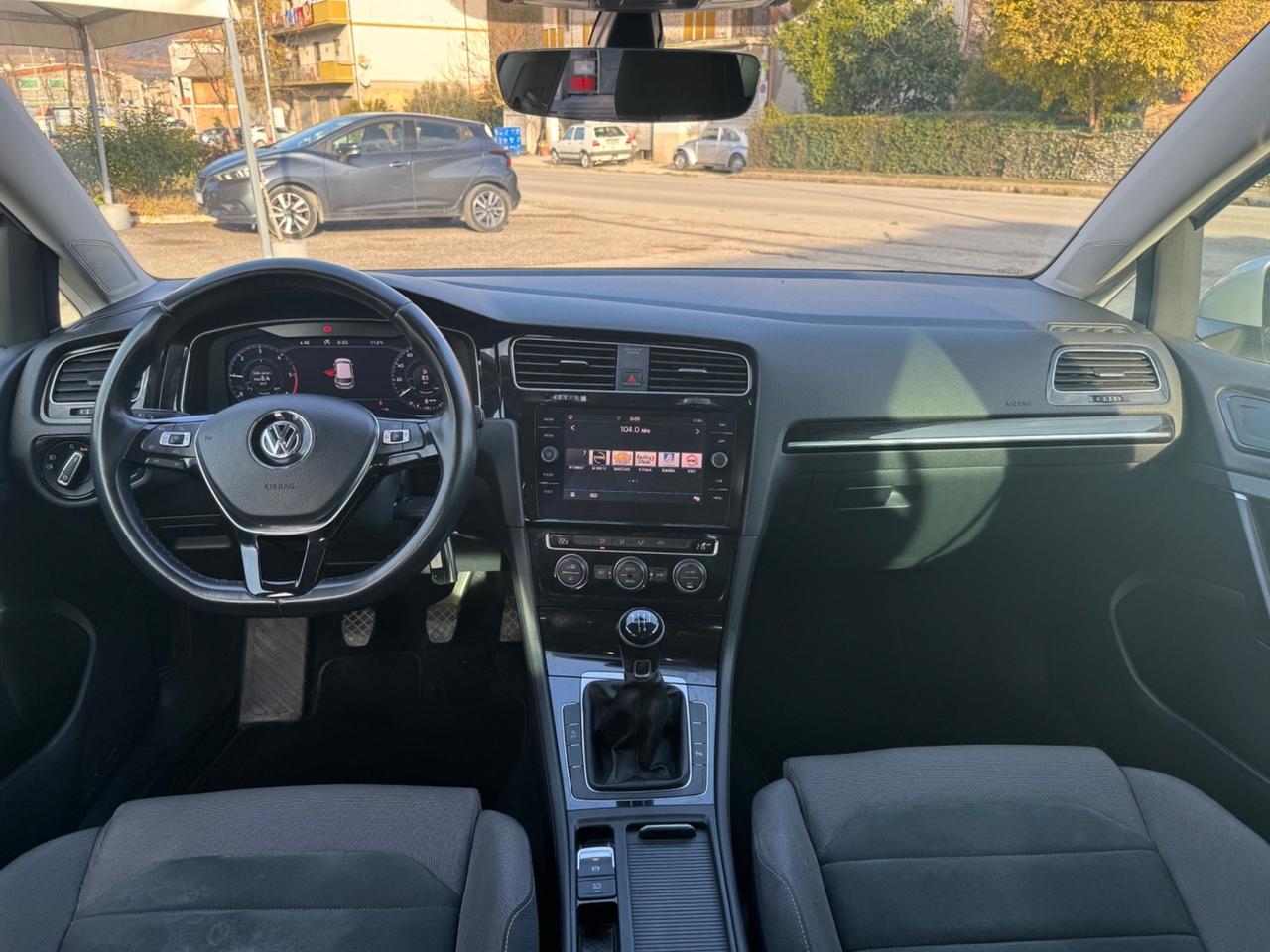 Volkswagen Golf 1.6 TDI Highline BlueMotion Technology