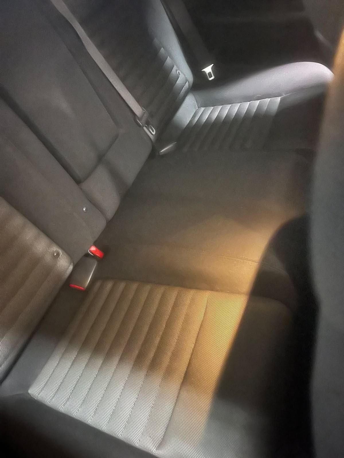 Dodge Challenger Sxt