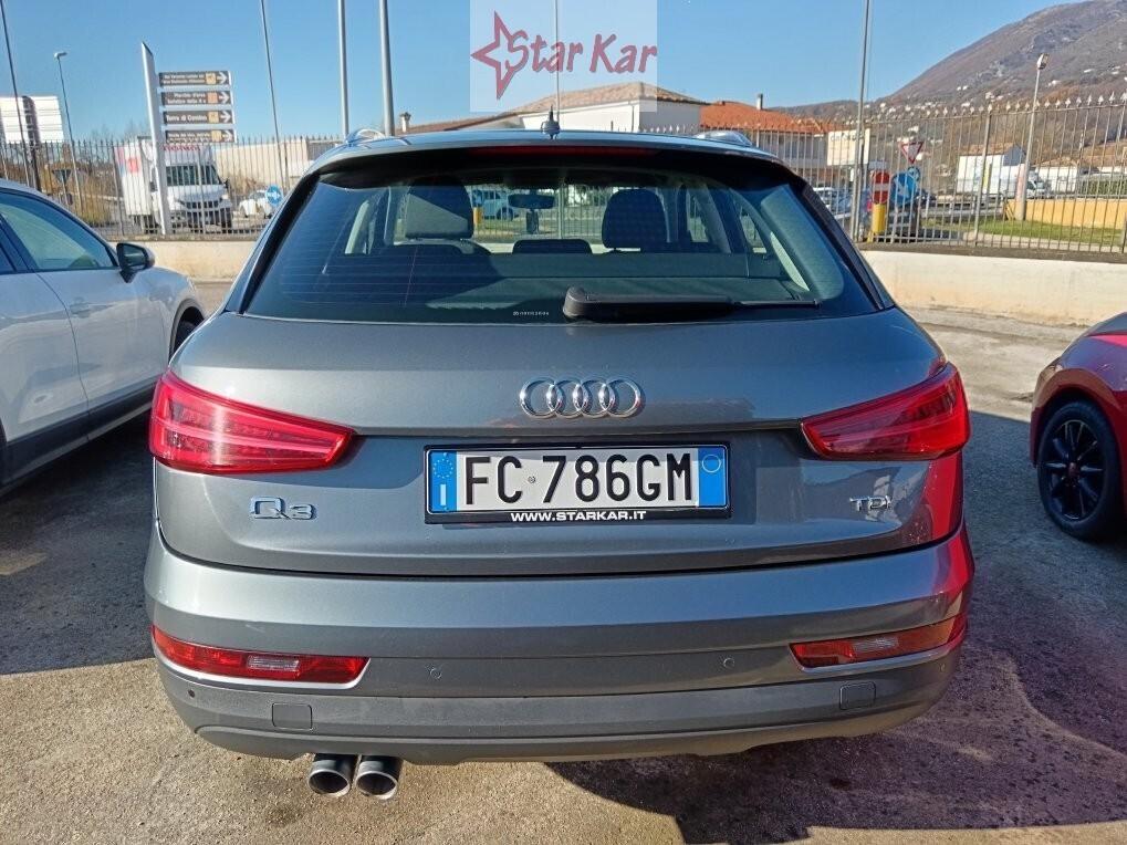 Audi Q3 2.0 TDI 120 CV Business