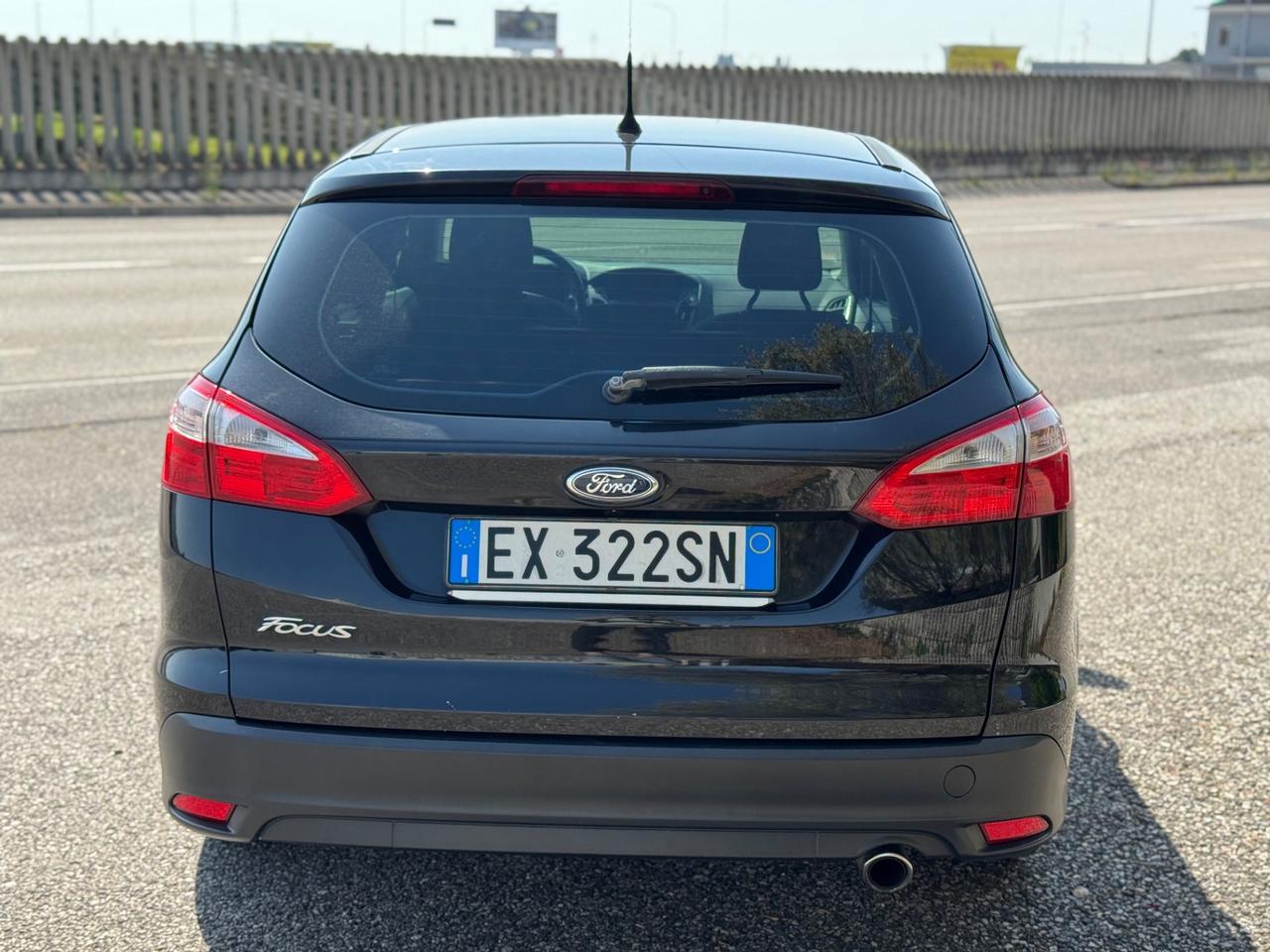 Ford Focus 2.0 TDCi 115 CV Powershift SW Titanium