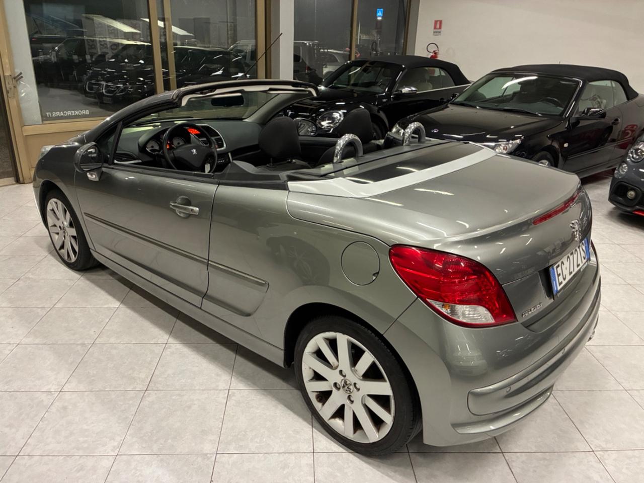 Peugeot 207 CC Cabrio 1.6 Féline