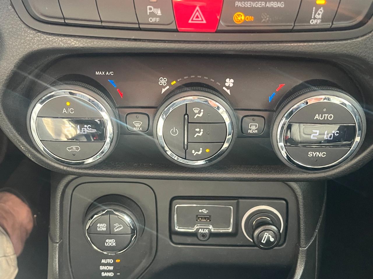 JEEP RENEGADE 2.0 Mjt 140CV 4WD ACTIVE DRIVE LOW LIMITED AUTOMATICO CERCHI DA 18