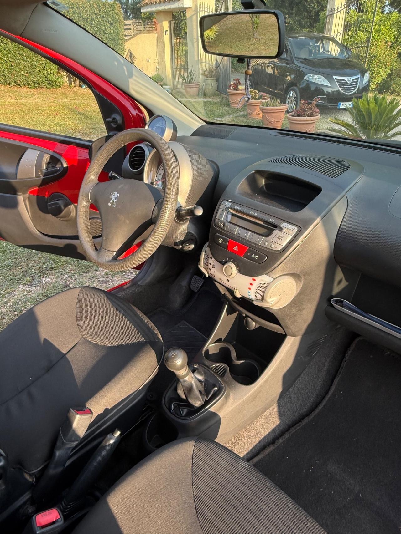 Peugeot 107 1.0 68CV 5p. Active