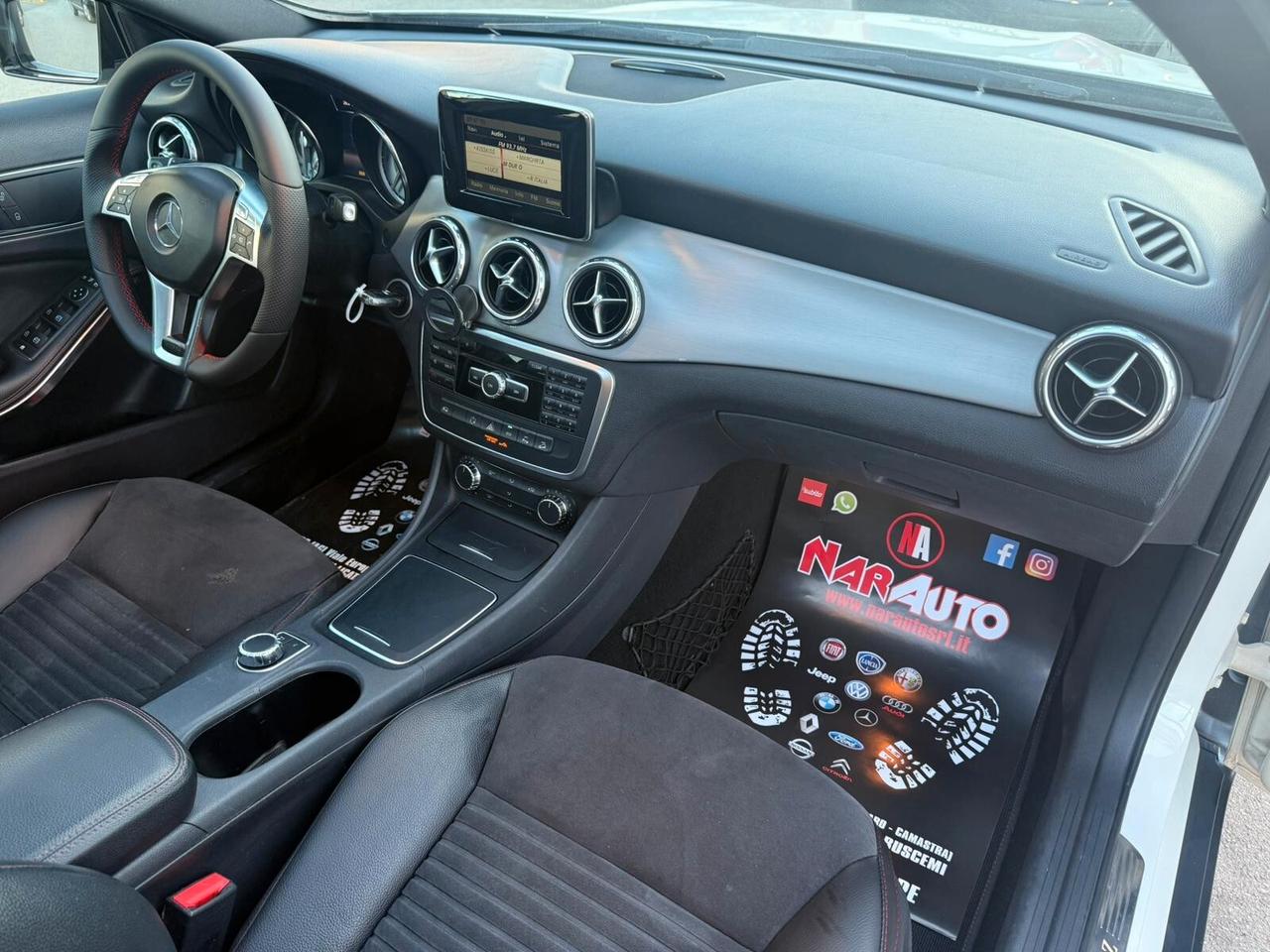 Mercedes-benz GLA 220 CDI Automatic 4Matic Premium AMG