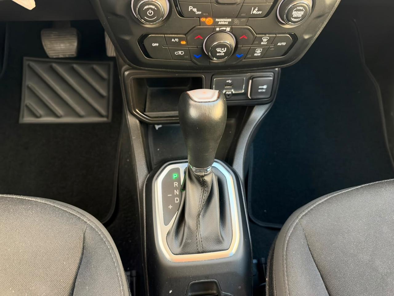 Jeep Renegade 2023 1.5 Turbo T4 MHEV Limited FULL OPTIONAL