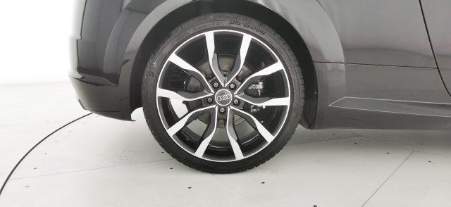 AUDI TT Coupé 2.0 TFSI S line