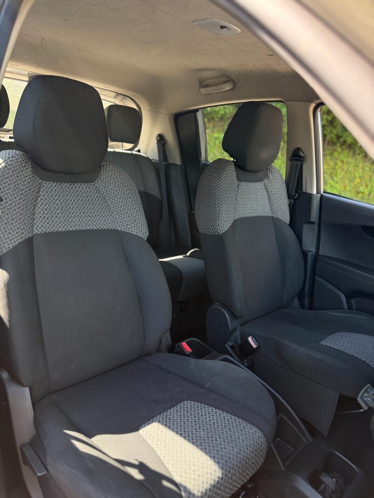 Mahindra KUV100 1.2 VVT M-Bifuel(GPL) K8