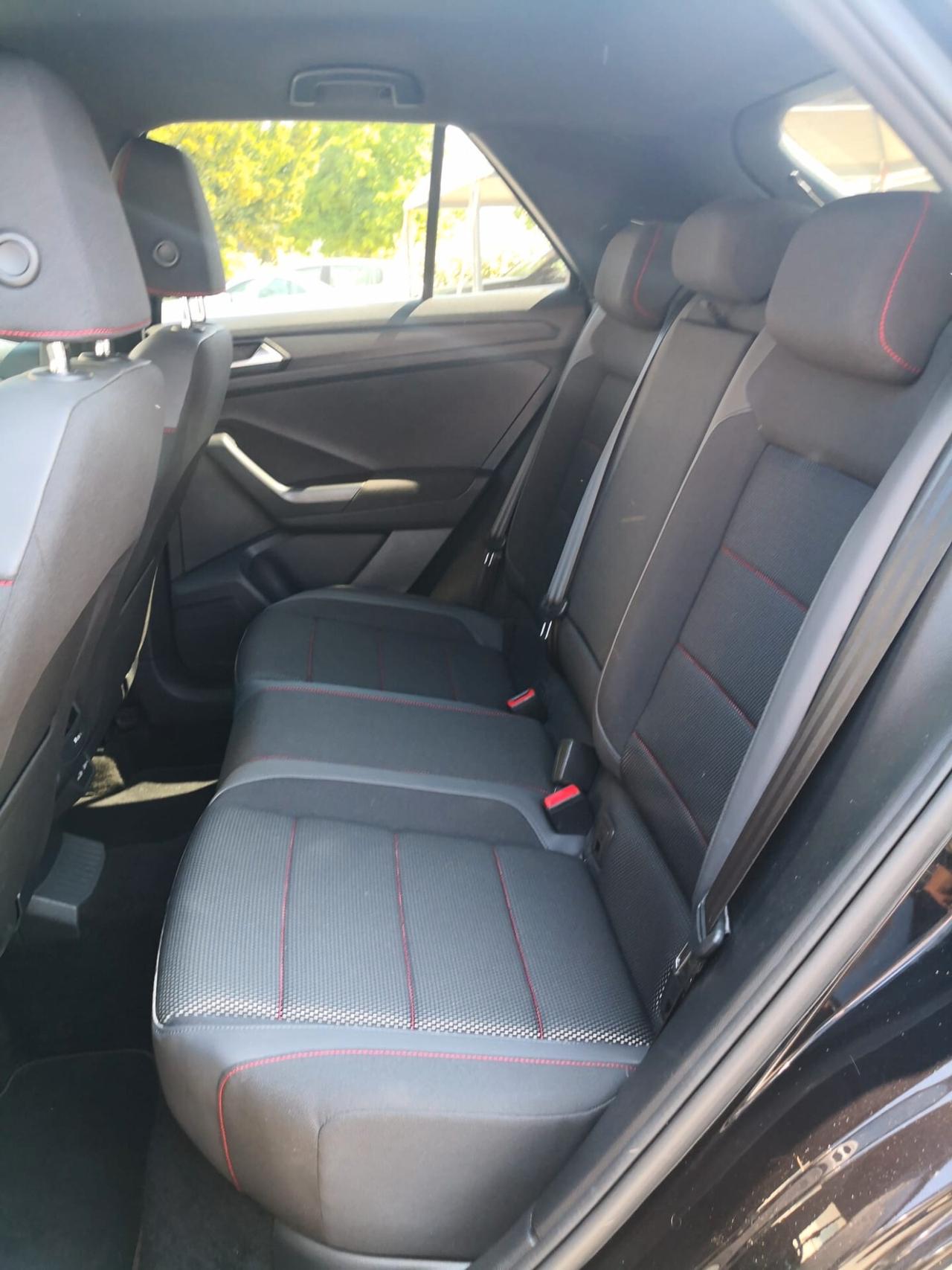 Volkswagen T-Roc 1.5 TSI 150CV DSG R-Line ***TAGLIANDI VW ***UNIPROPRIETARIO***