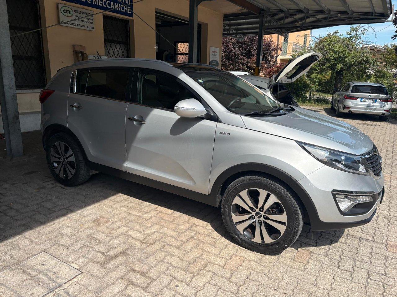 Kia Sportage 2.0 d-cvvt Class awd PANORAMA CAMERA