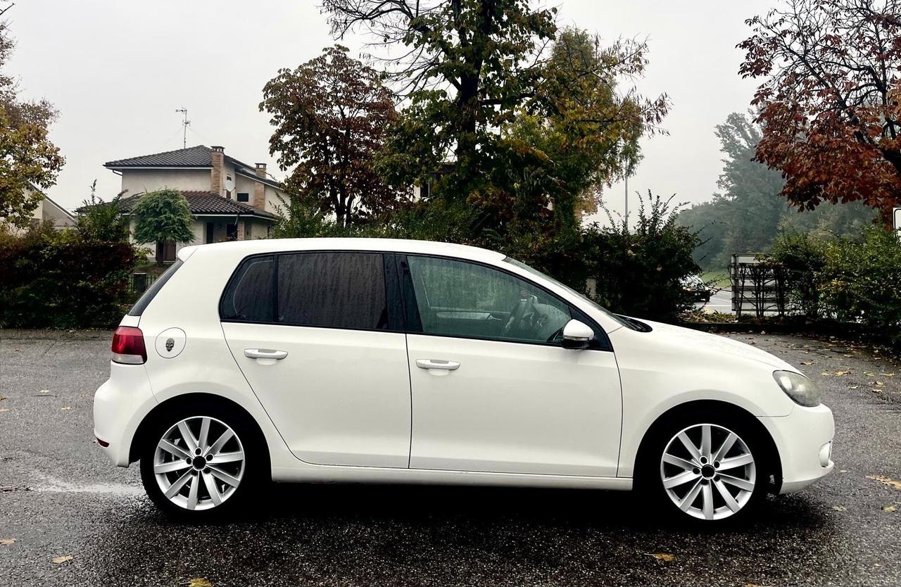 Volkswagen Golf 1.6 TDI DPF 3p. Trendline