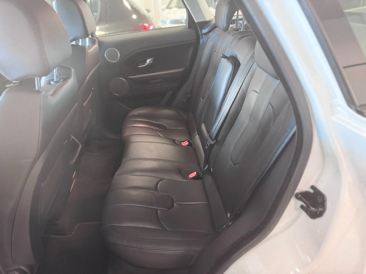Land Rover Range Evoque 2.2 TD4 5p. Prestige