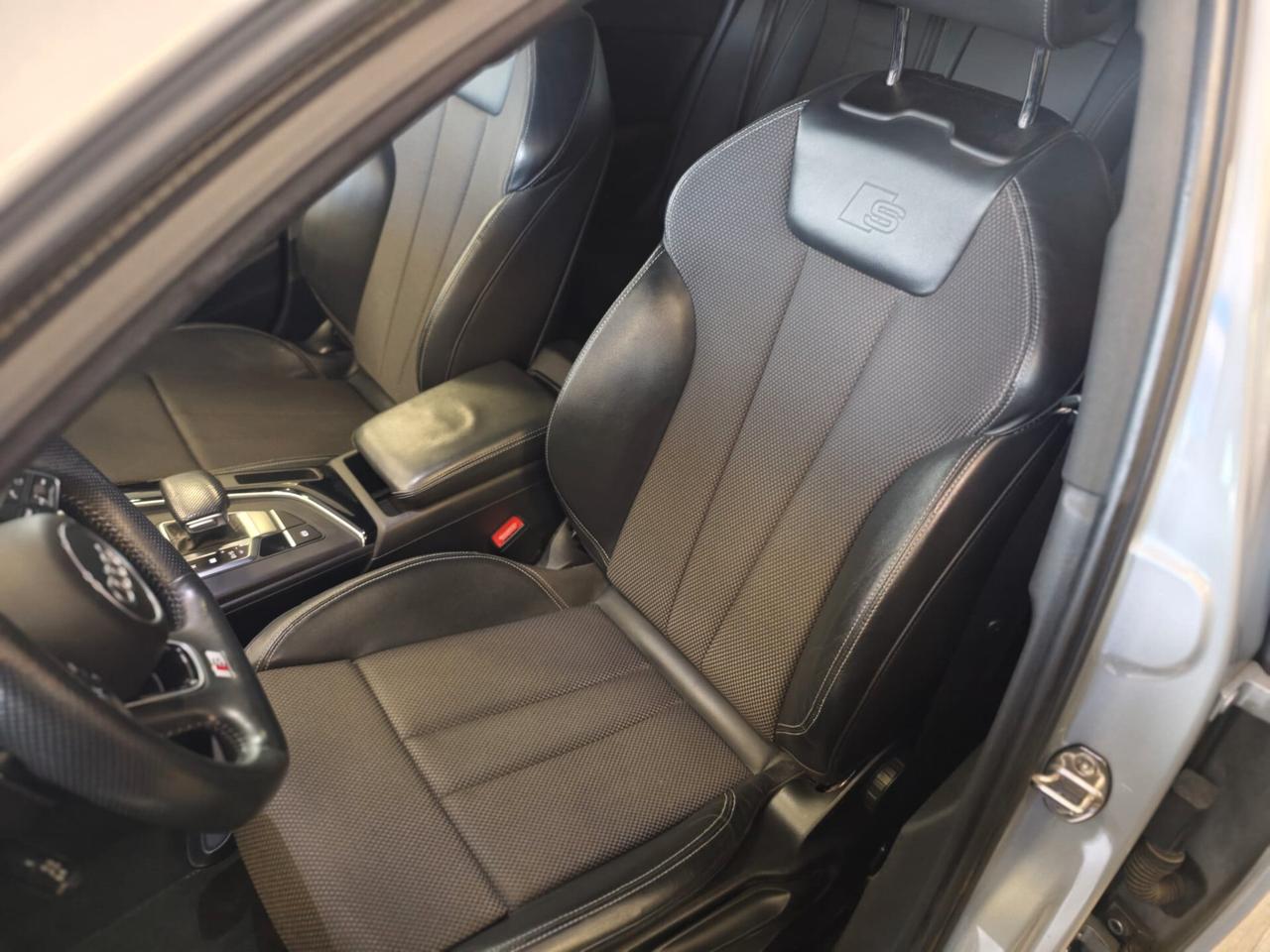 Audi A4 Avant 40 TDI S tronic line edition