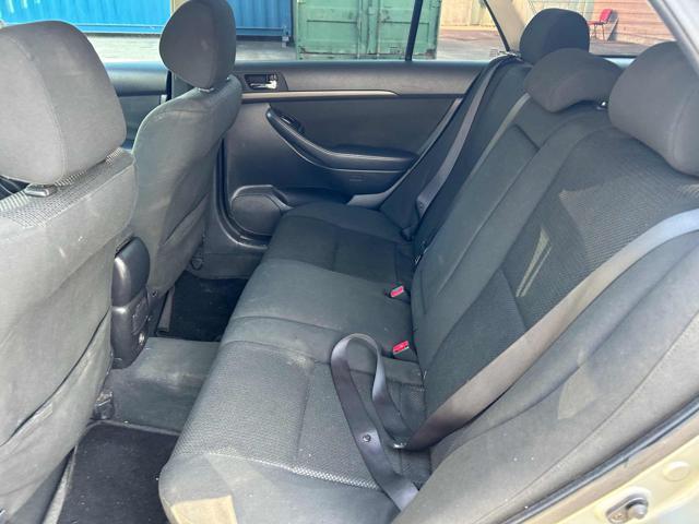 TOYOTA Avensis 2.0 D-4D 16V SW senza nessun lavoro da fare