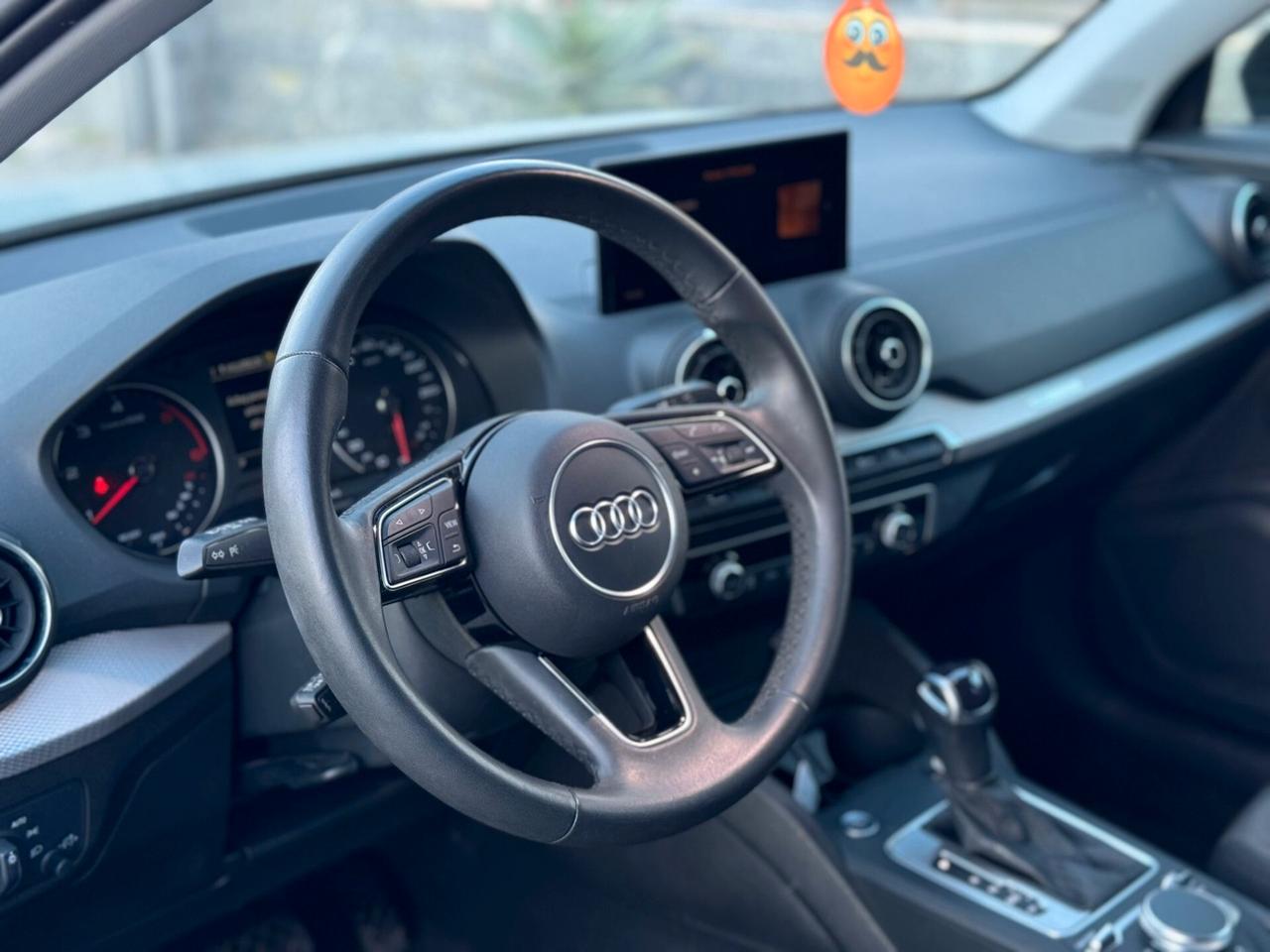 Audi Q2 30 TDI S tronic Identity Black