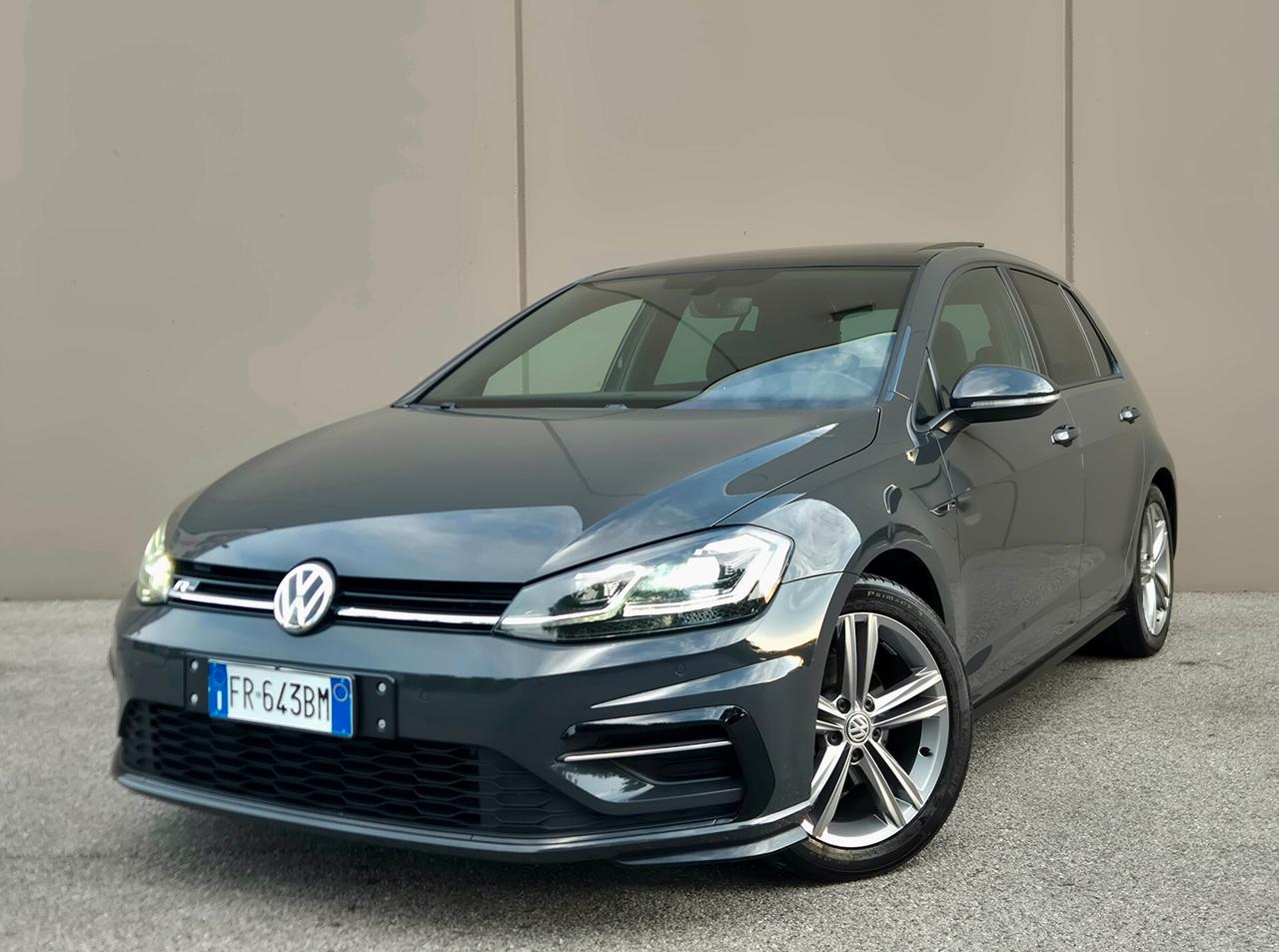 Volkswagen Golf 1.5 TSI 5p. Sport R-Line