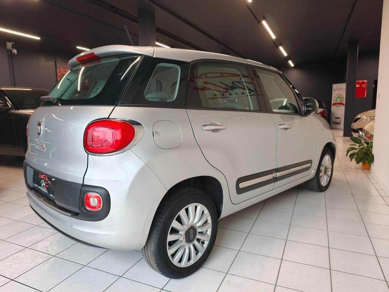 Fiat 500L 0.9 TwinAir Turbo Natural Power Lounge