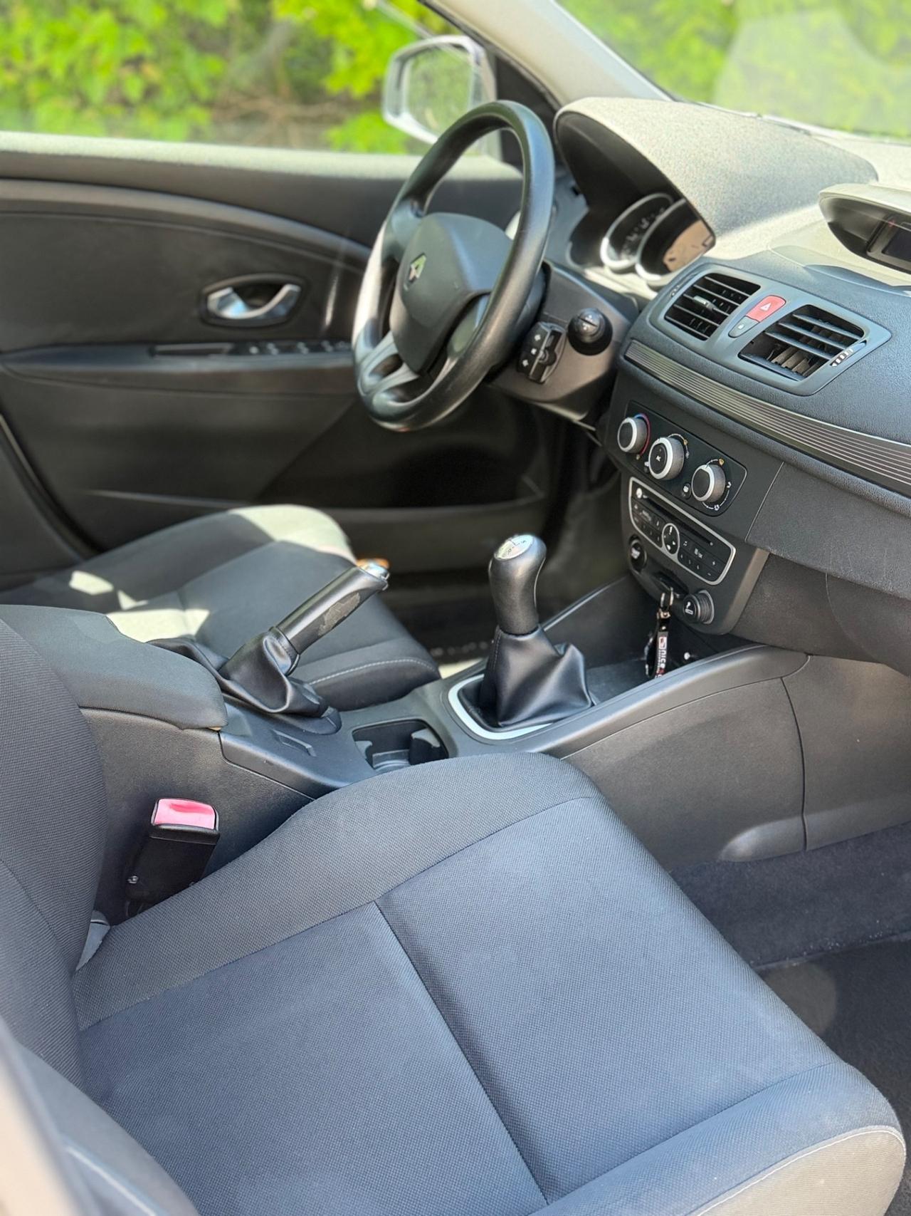 Renault Megane Mégane 1.5 dCi 90CV OK NEOPATENTATI