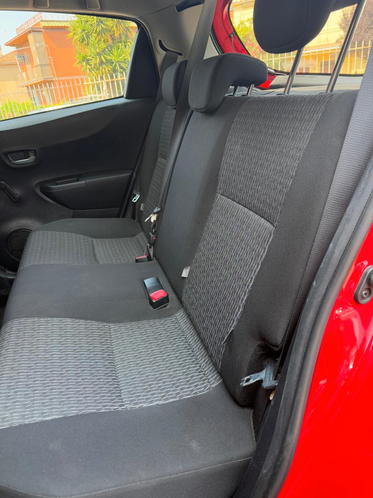 Toyota Yaris 90cv Lounge *RETROCAMERA
