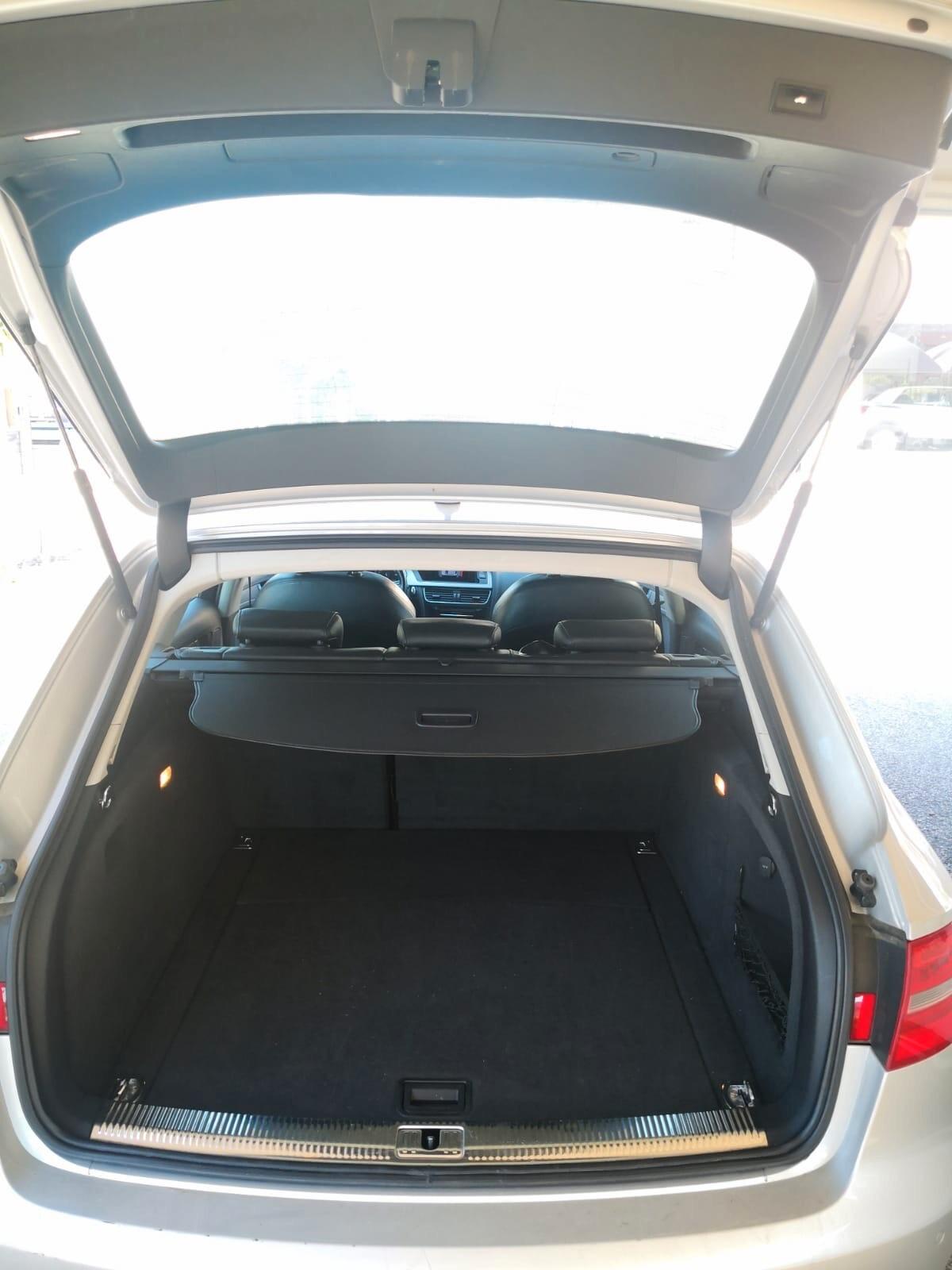 Audi A4 Avant 2.0 TDI 177CV multitronic ***PELLE/ALCANTARA***NAVI***XENO***