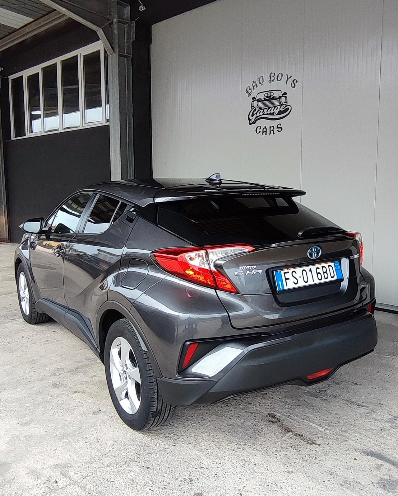 Toyota C-HR 1.8 Hybrid E-CVT Business