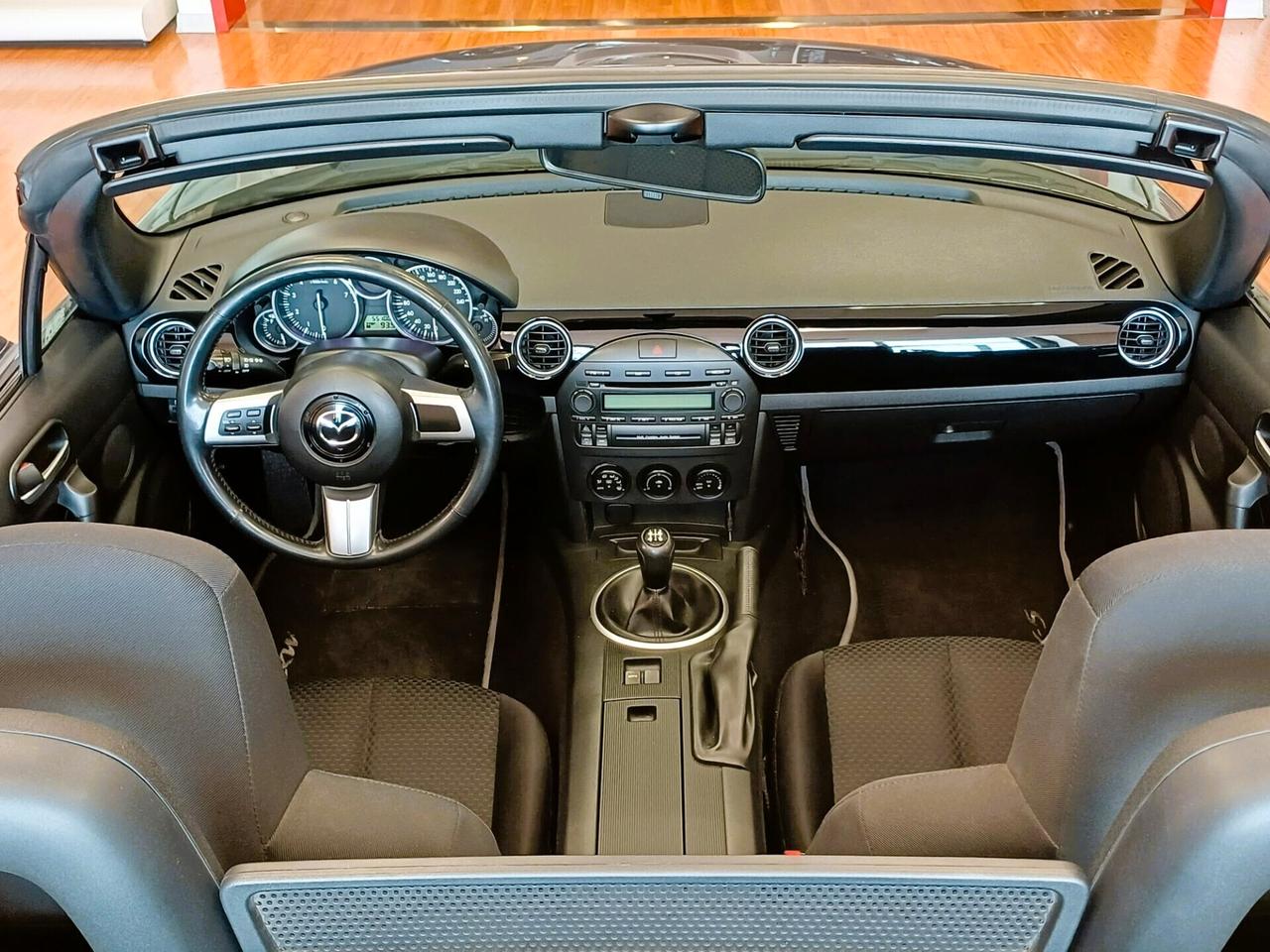 Mazda MX-5 Roadster 1.8L Fire