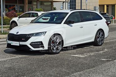 SKODA Octavia 2.0 TDI EVO SCR 200 CV DSG 4x4 Wagon RS
