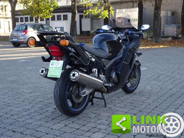 HONDA CBR 1100 XX Super Blackbird