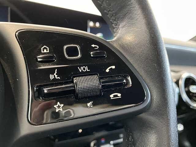 Mercedes-Benz A 180 A 180 d Automatic Sport
