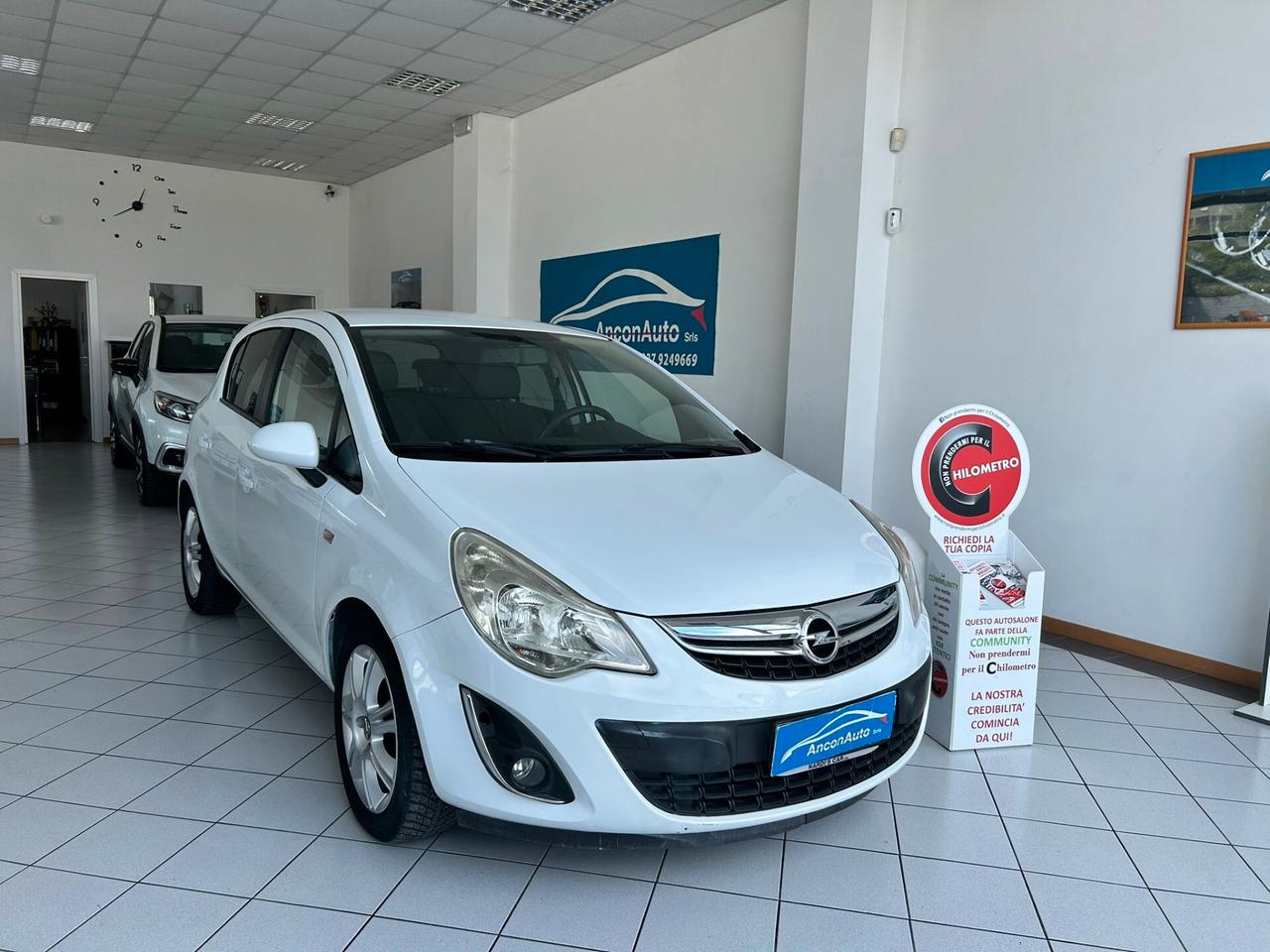 Opel Corsa 1.2GPL X NEOPATENTATI 2012
