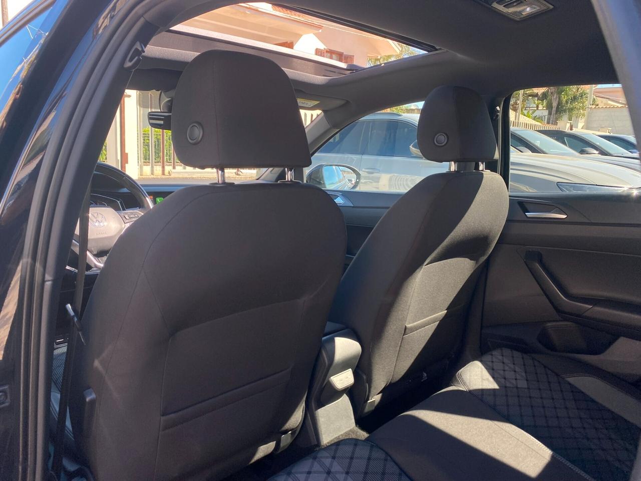 Volkswagen Taigo R-Line 1.0 TSI 110CV DSG