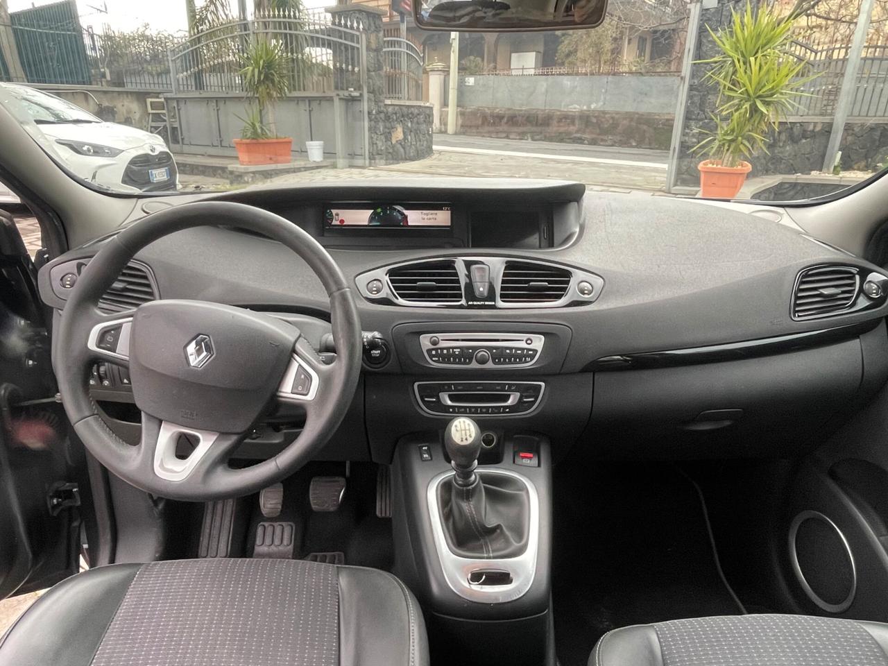 Renault Scenic Scénic X-Mod 1.6 dCi 130CV Luxe