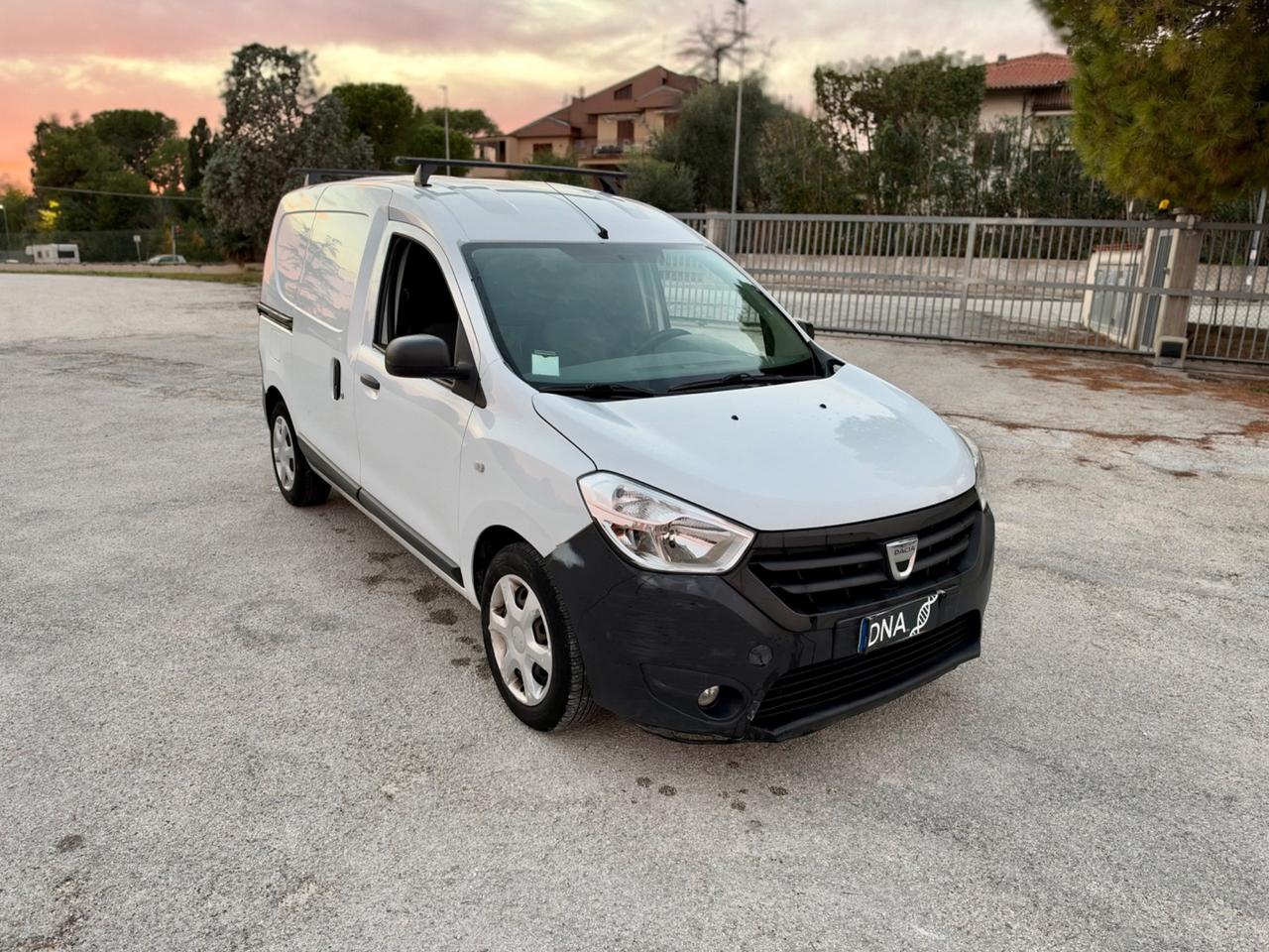 Autocarro Dacia Dokker Diesel 1.5 DCi UNIPRO